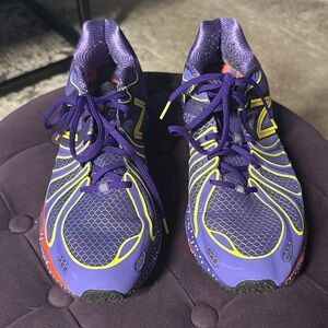 Men’s New Balance Sneakers
Size 11 1/2
Purple, orange and yellow
Like new